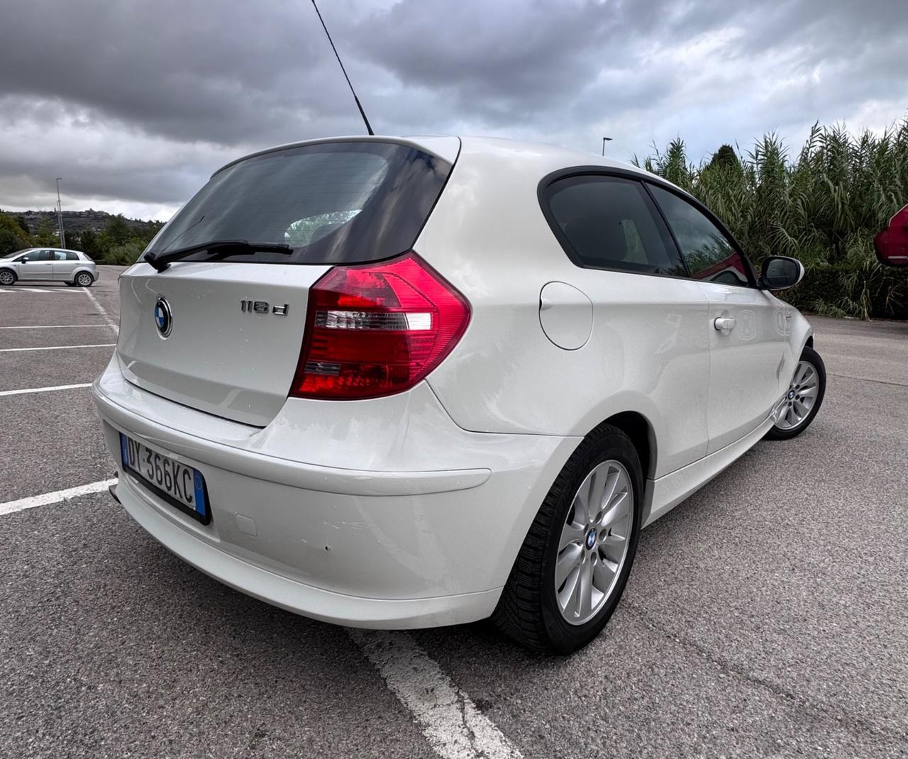 Bmw 116d Futura 2010