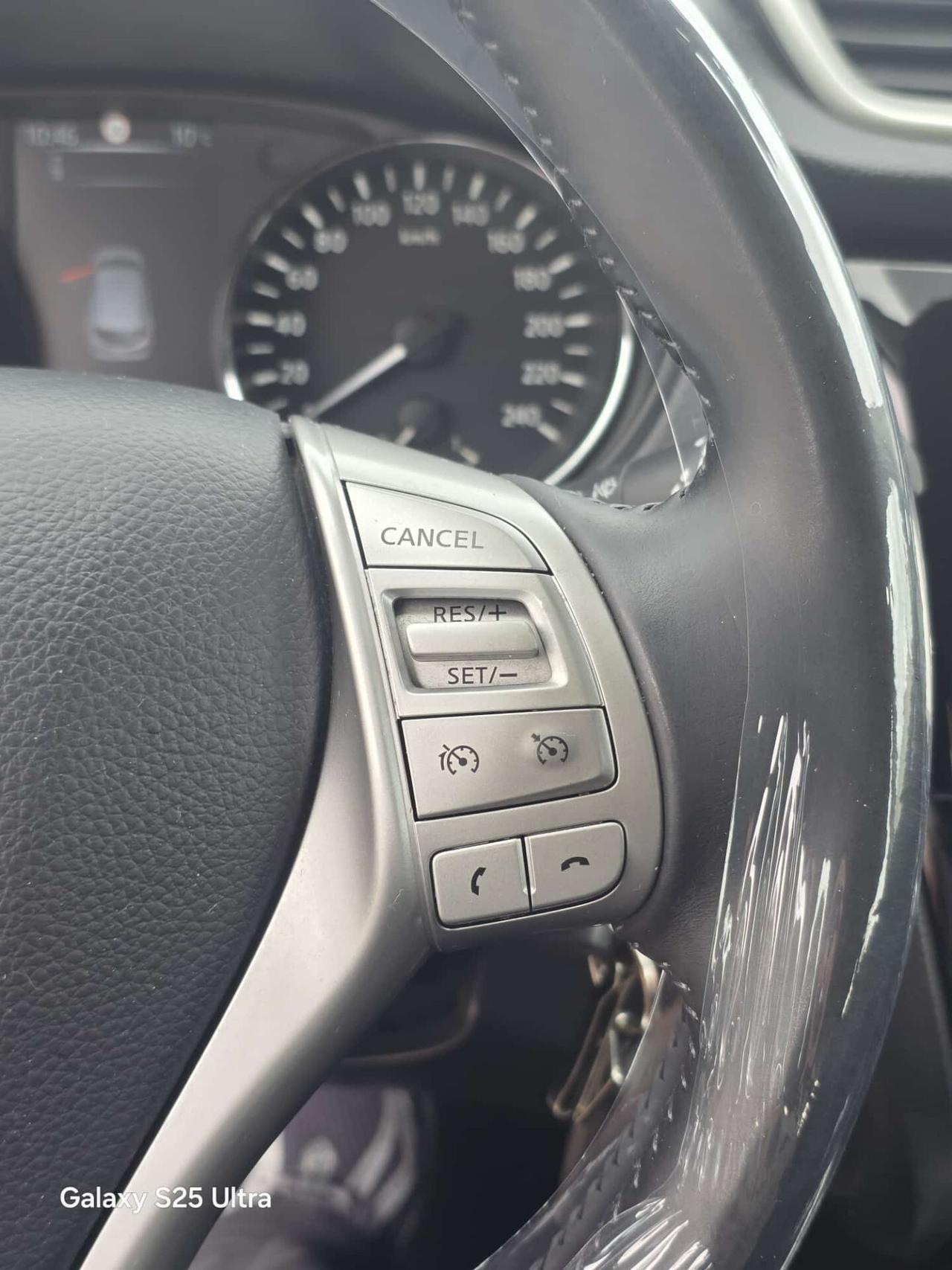 Nissan Qashqai 1.5 dCi DPF Tekna 2014