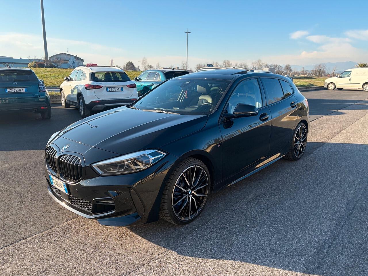 Bmw 118d 5p. Msport