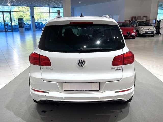 Volkswagen Tiguan 2.0 TDI 177 CV 4MOTION DSG R-Line BlueMotion Tech.