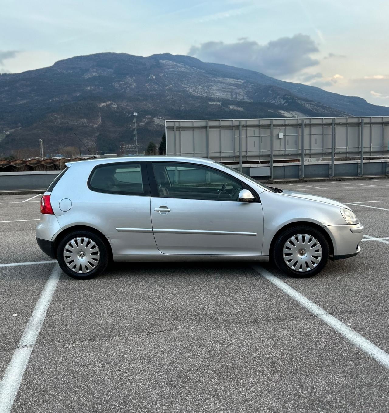 Volkswagen Golf 5 Comfortline BiFuel Neopatentati