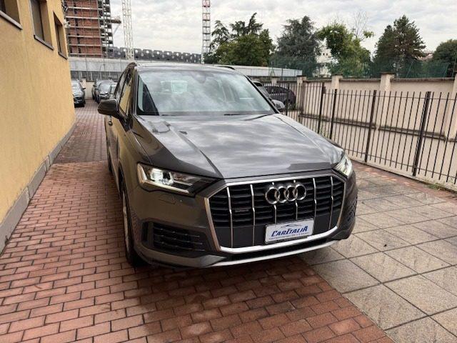 AUDI Q7 50 TDI quattro tiptronic Business
