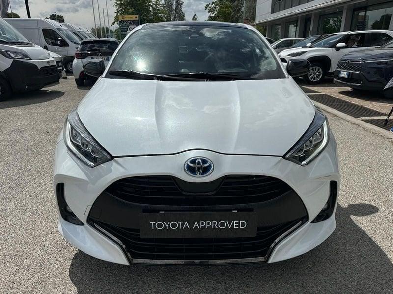 Toyota Yaris Hybrid Lounge MY22