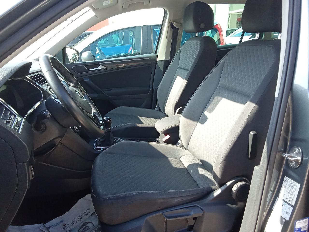 Volkswagen Tiguan 1.6 TDI R-Line Sport BlueMotion Technology