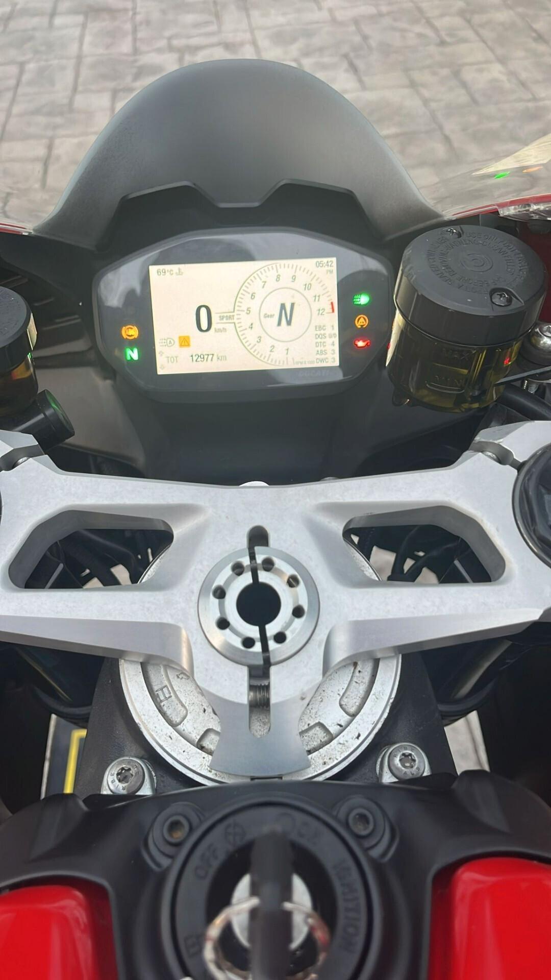 Ducati Panigale v2 955 Esclusivamente da Pista 2022 12.500km