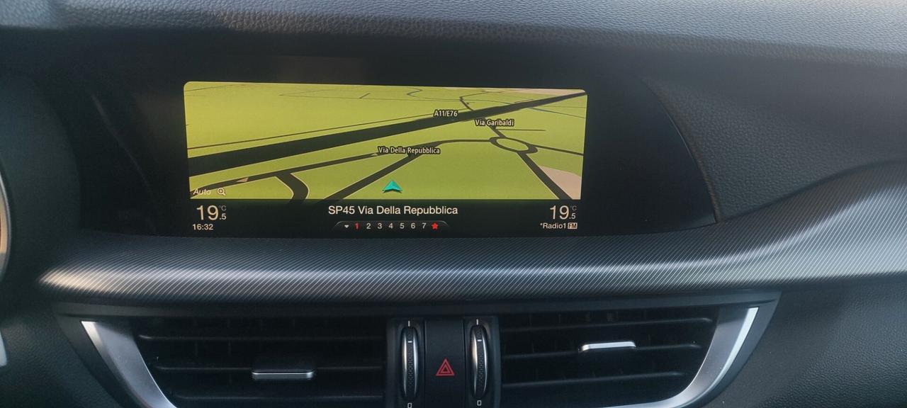 Alfa Romeo Stelvio 2.2 Turbodiesel 210 CV AT8 Q4 B-Tech