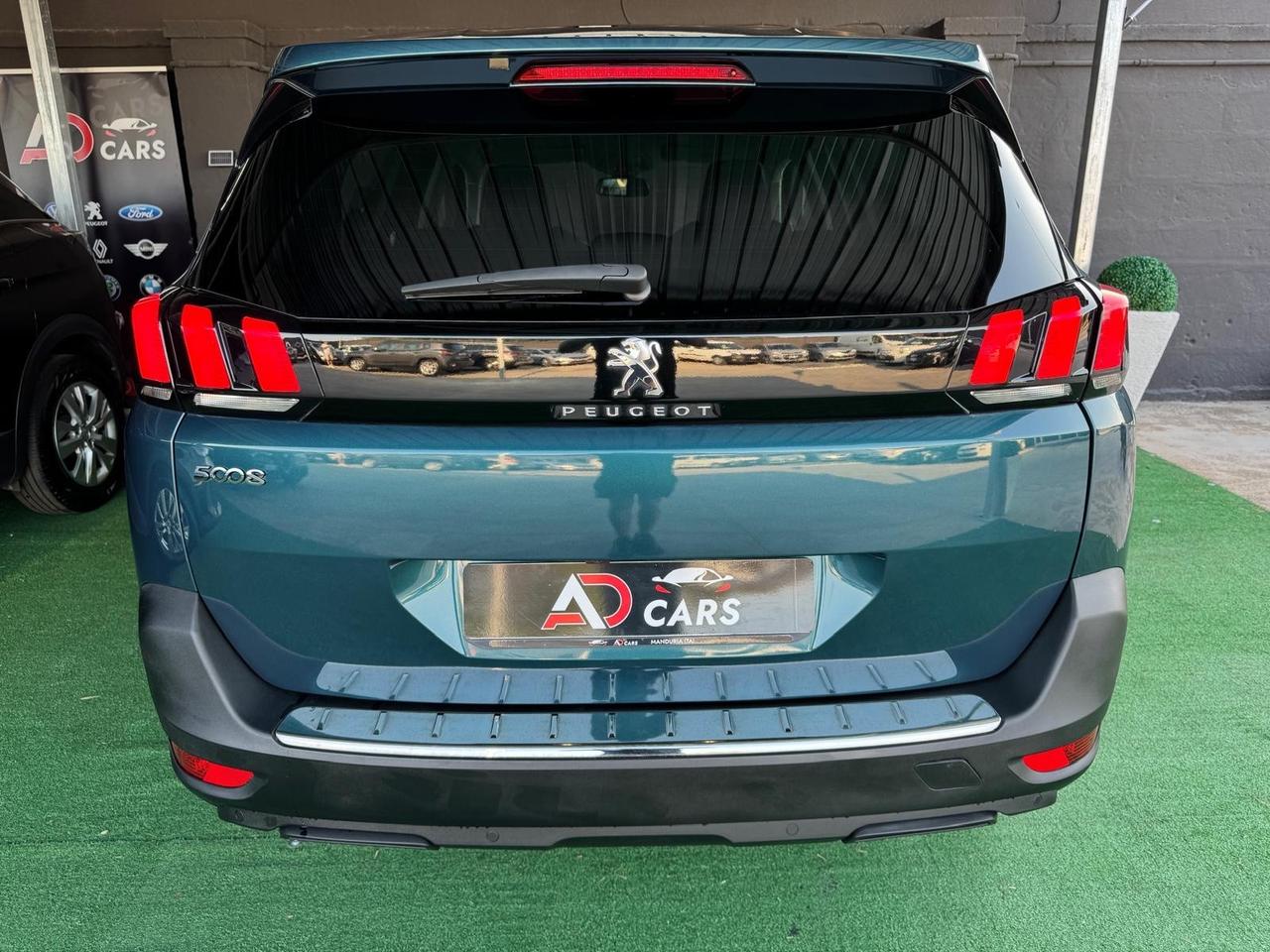 Peugeot 5008 BlueHDi 130 EAT8 Allure