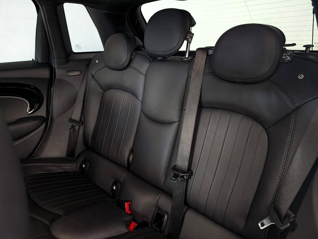 Mini Mini 5 Porte 1.5 Cooper Yours auto