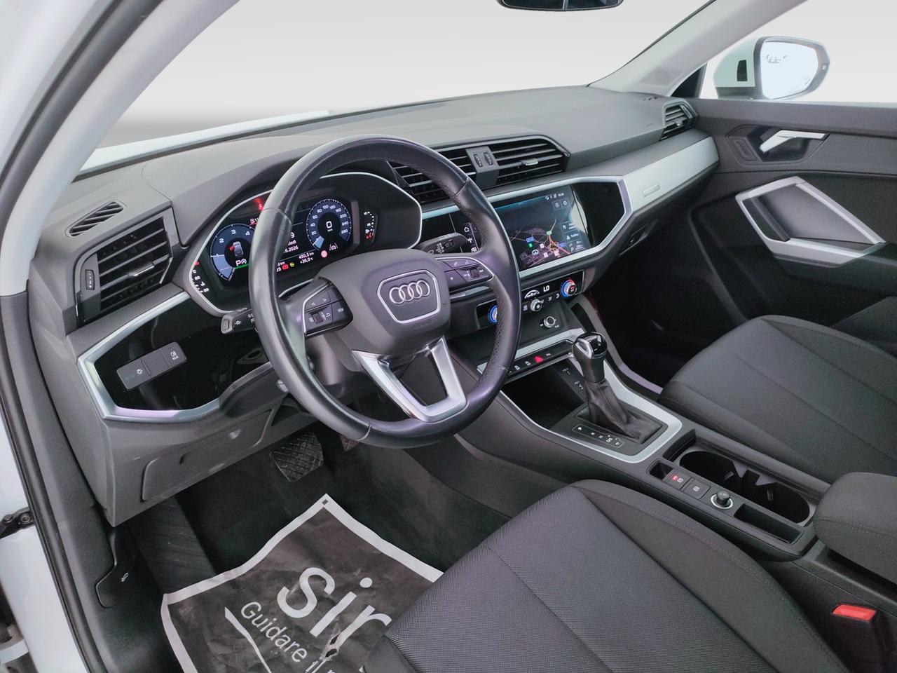 AUDI Q3 I 2019 Sportback - Q3 Sportback 35 2.0 tdi S line edition s-tronic