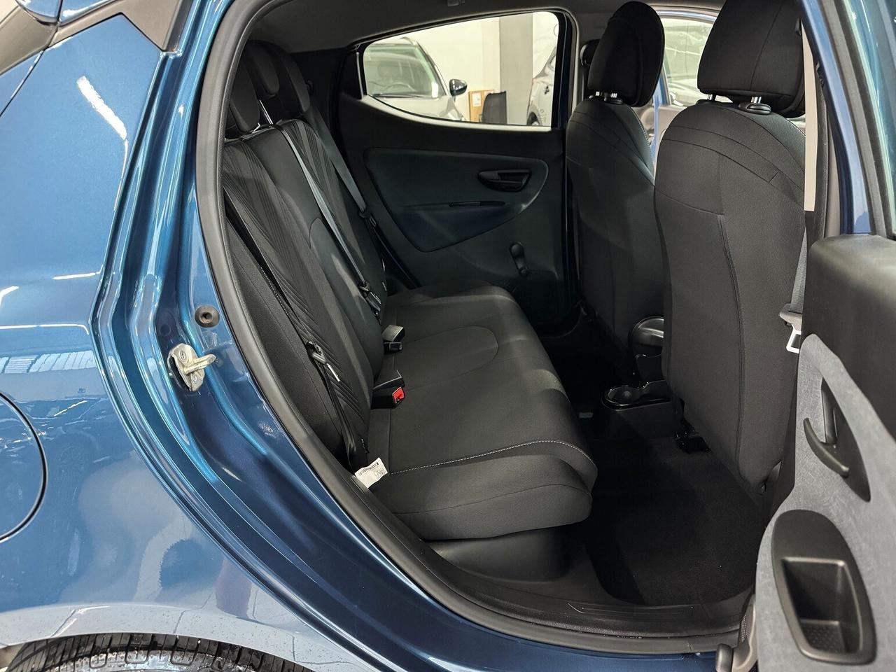 Ypsilon 1.0Hybrid Gold CAR PLAY PARI NUOVO!!!!!!!