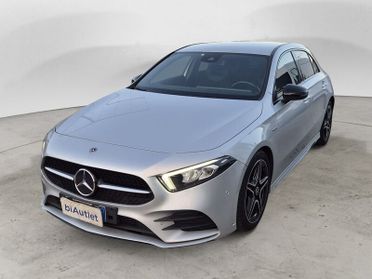 Mercedes-Benz Classe A A 180 d Premium Night edition auto