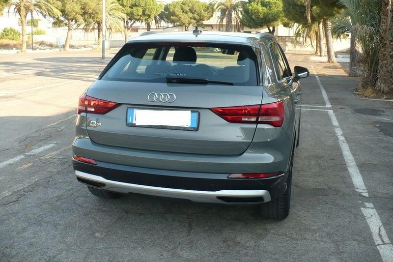Audi Q3 Q3 35 TDI S tronic Business Advanced
