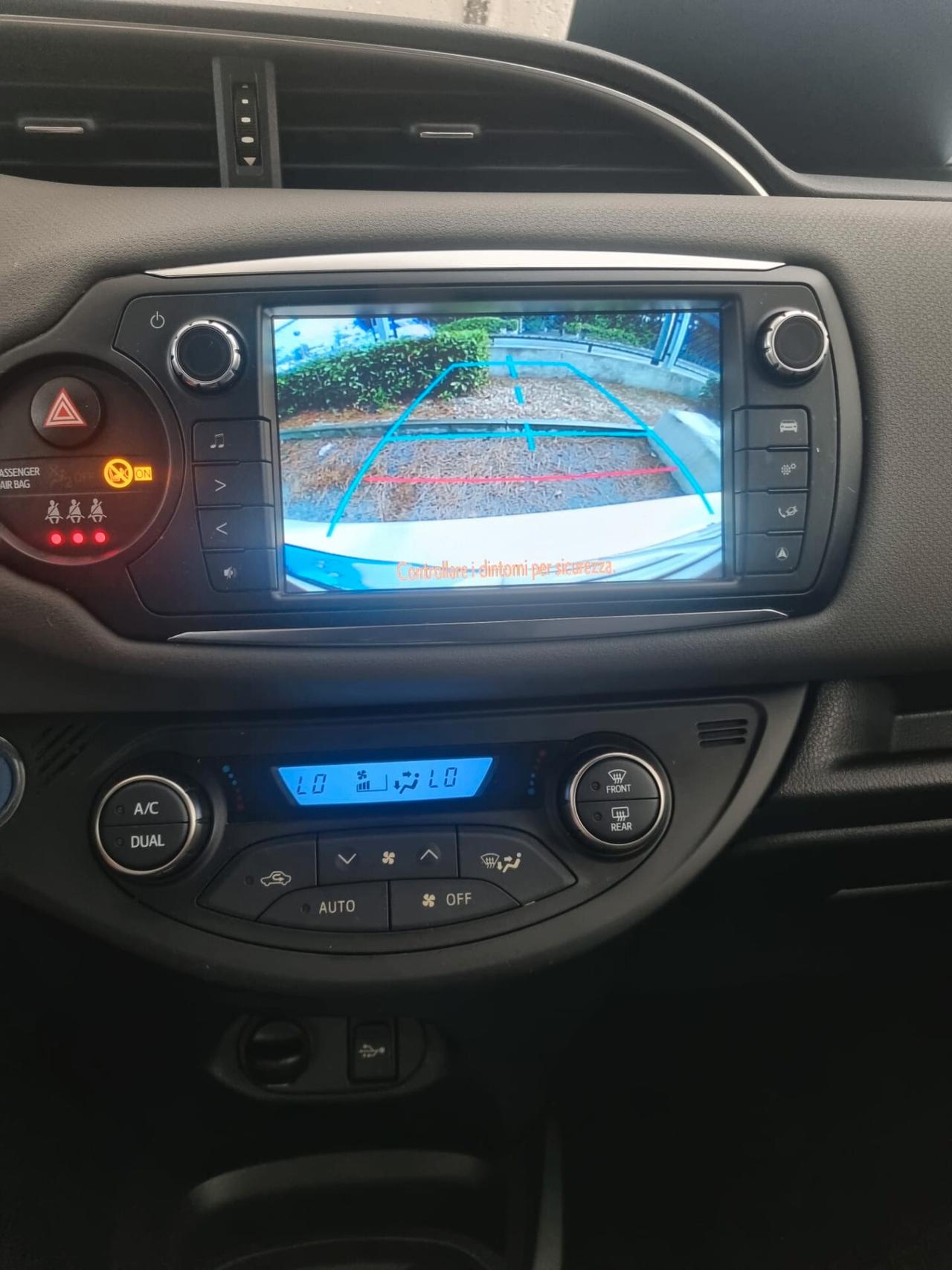 Toyota Yaris 1.5 HYBRID 5P ACTIVE