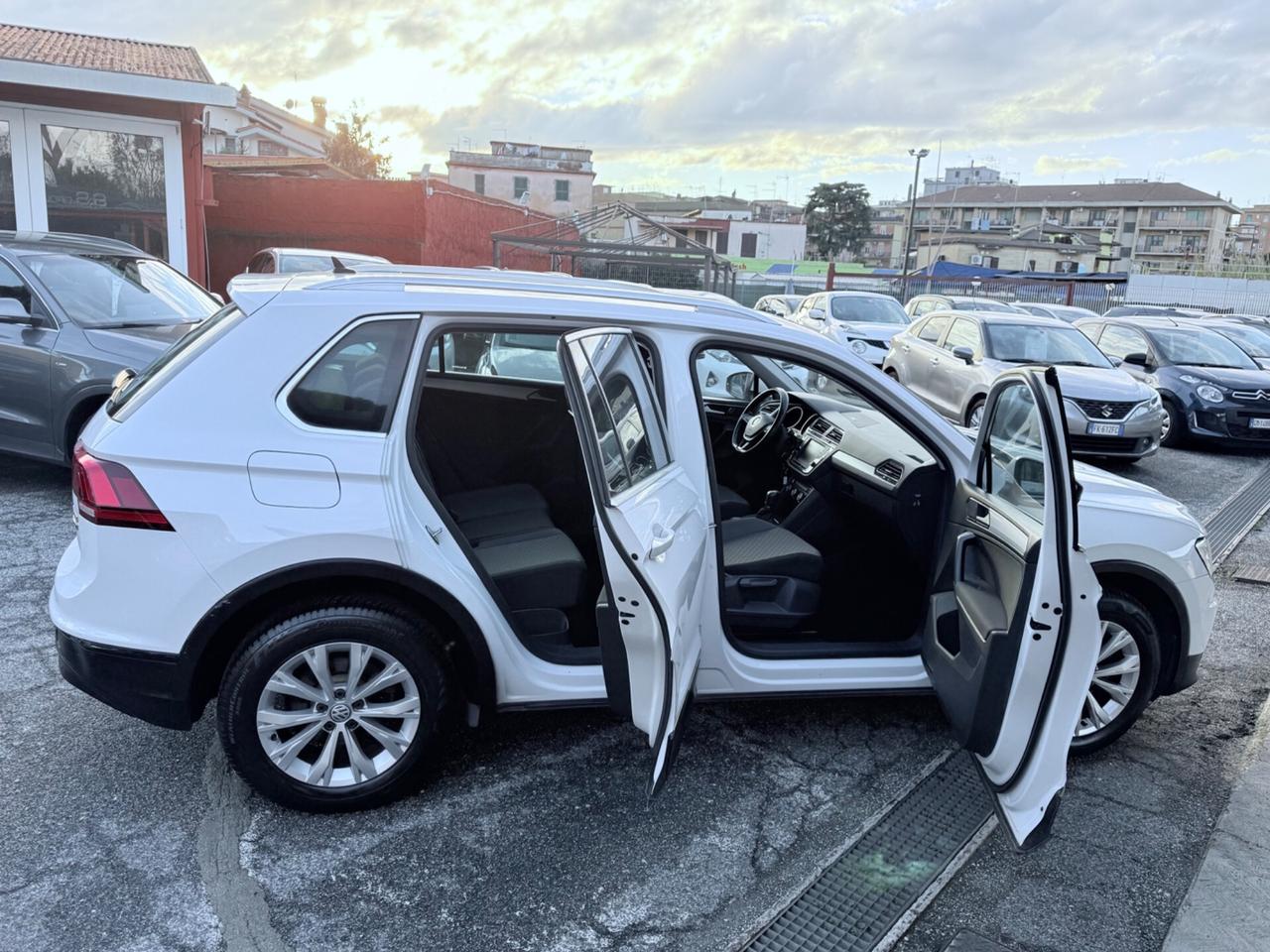 Tiguan 2.0 TDI-4x4-UNIPRO/TAGLIANDI CERTIFICATI