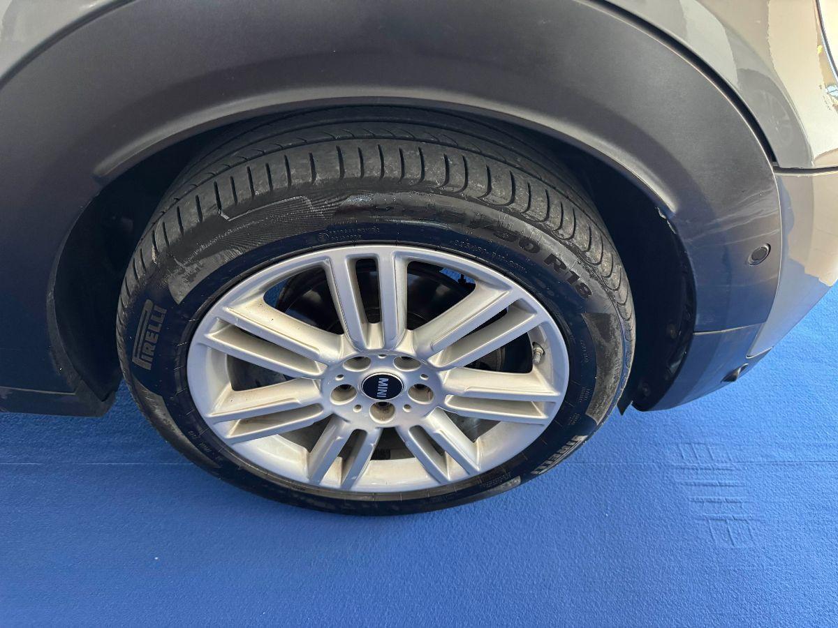 MINI - Countryman - Mini Cooper D Busin. ALL4 Aut.