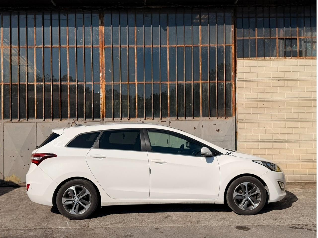 Hyundai i30 Wagon 1.6 CRDi Go!
