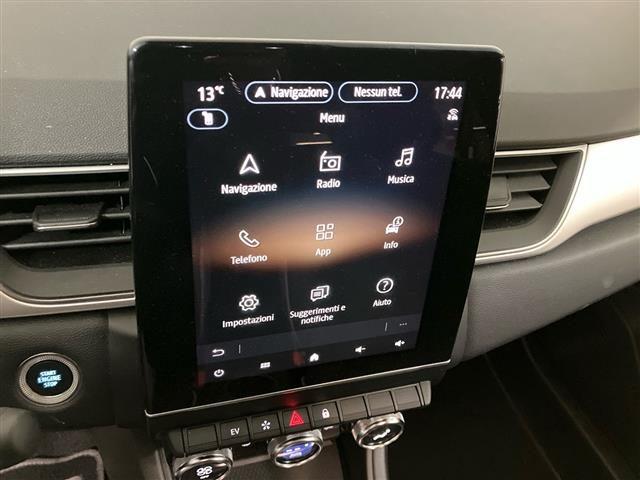 RENAULT Captur 1.6 E-Tech hybrid Techno Fast Track 145cv auto