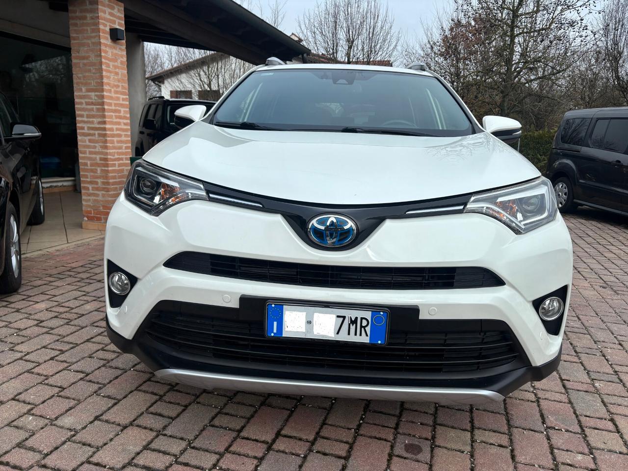 Toyota RAV 4 RAV4 2.5 Hybrid 2WD Lounge
