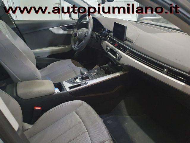 AUDI A4 Avant 35 TDI S tronic Business