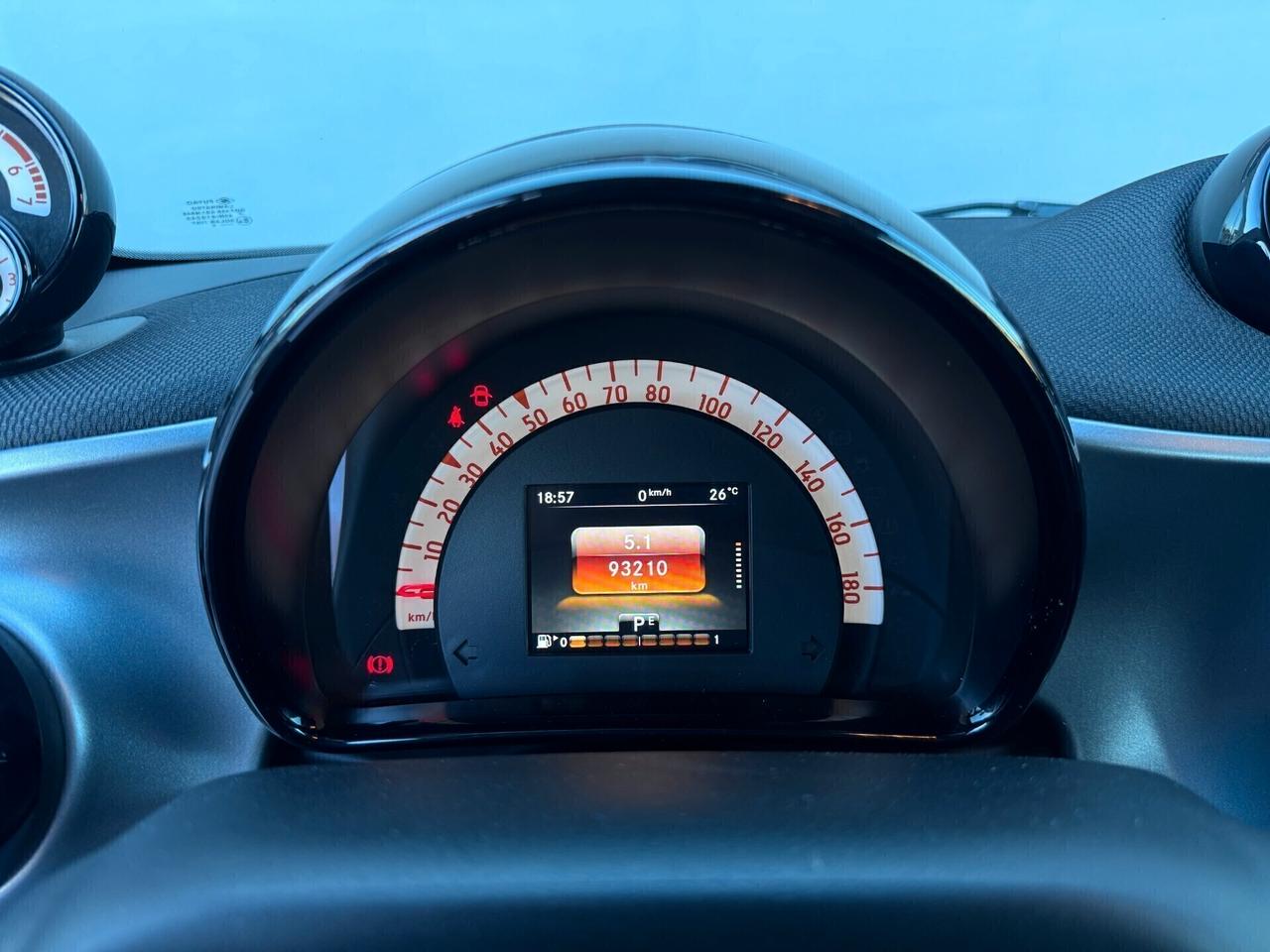 Smart ForTwo 70 1.0 twinamic Passion - OTTIME CONDIZIONI - 2019 - RADAR - AUTOMATICA - TETTO