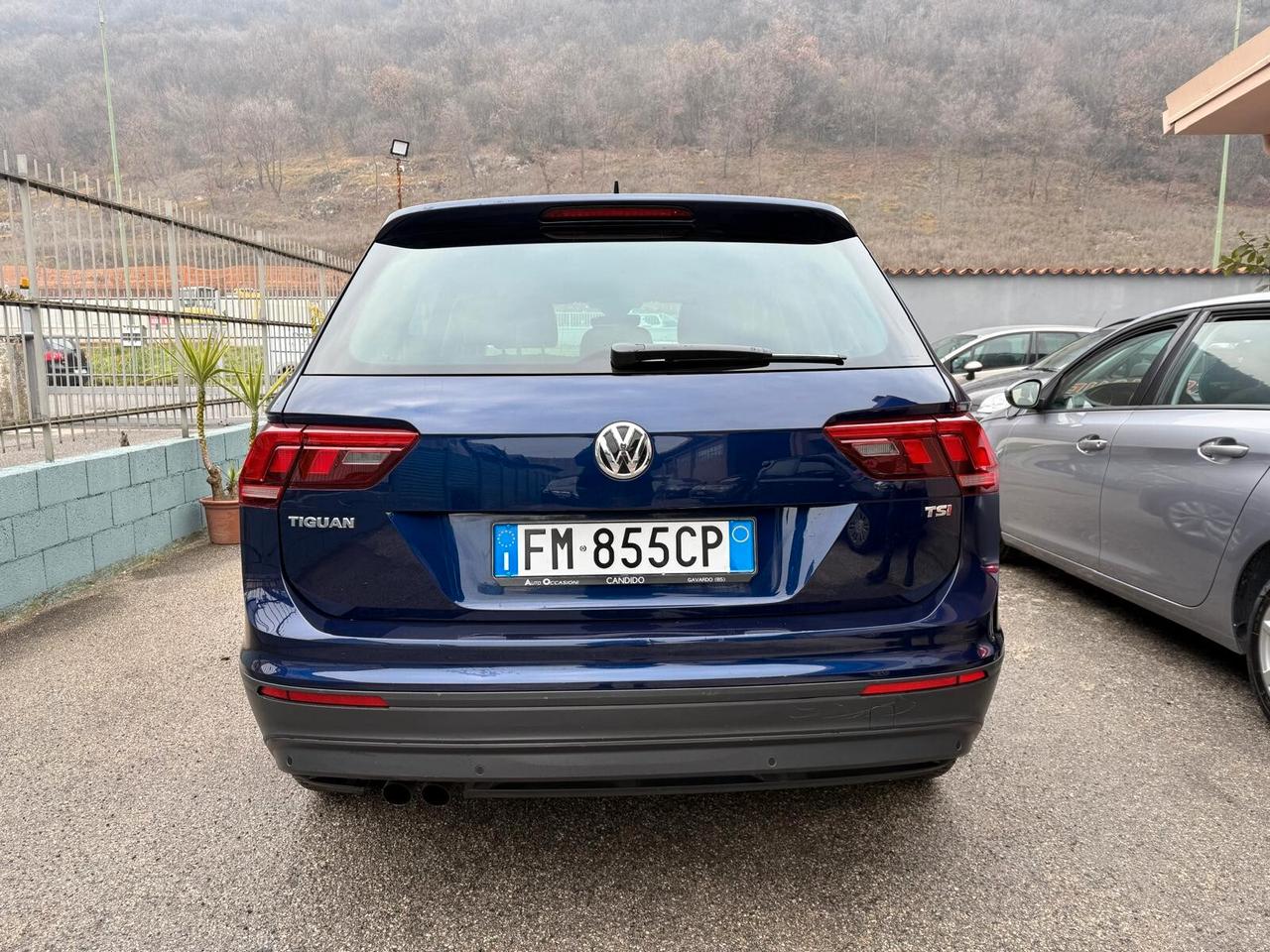 Volkswagen Tiguan 1400 BENZINA OK