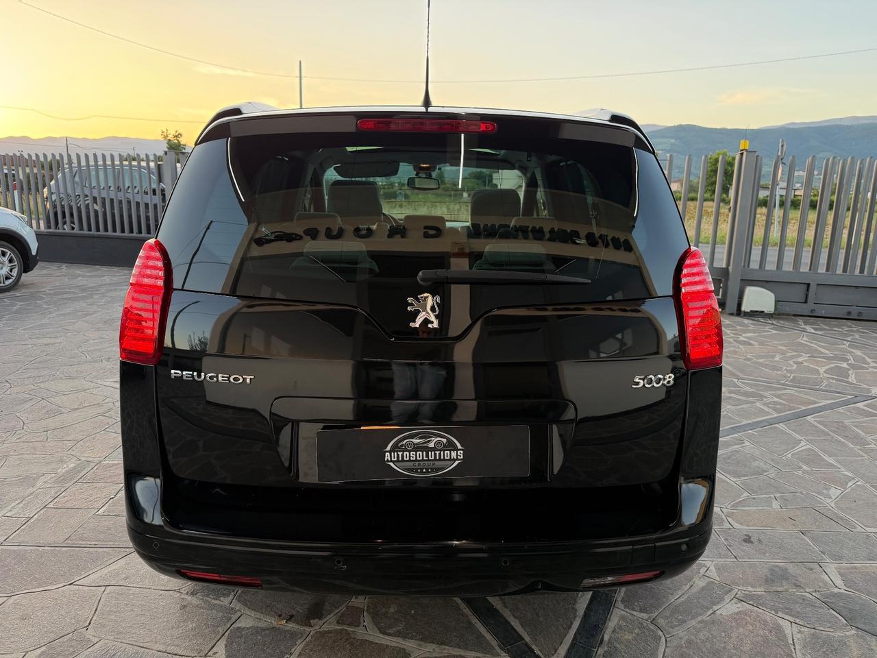 Peugeot 5008 1.6 THP 156CV Féline 7 Posti unico proprietario