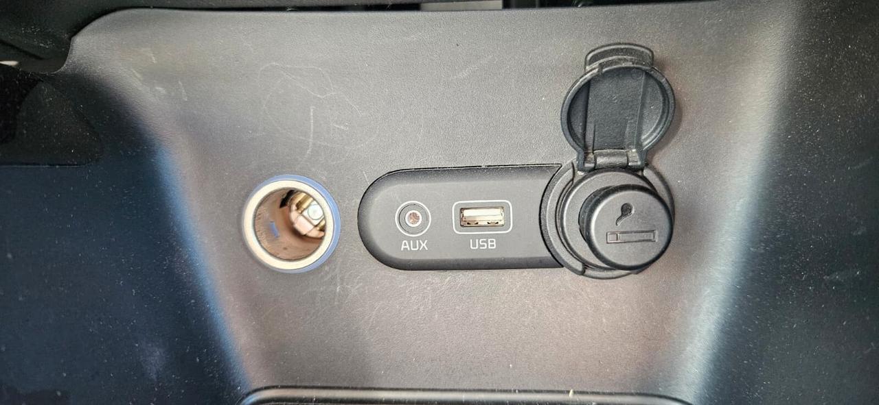 Kia Ceed 1.6 136CV Business Class