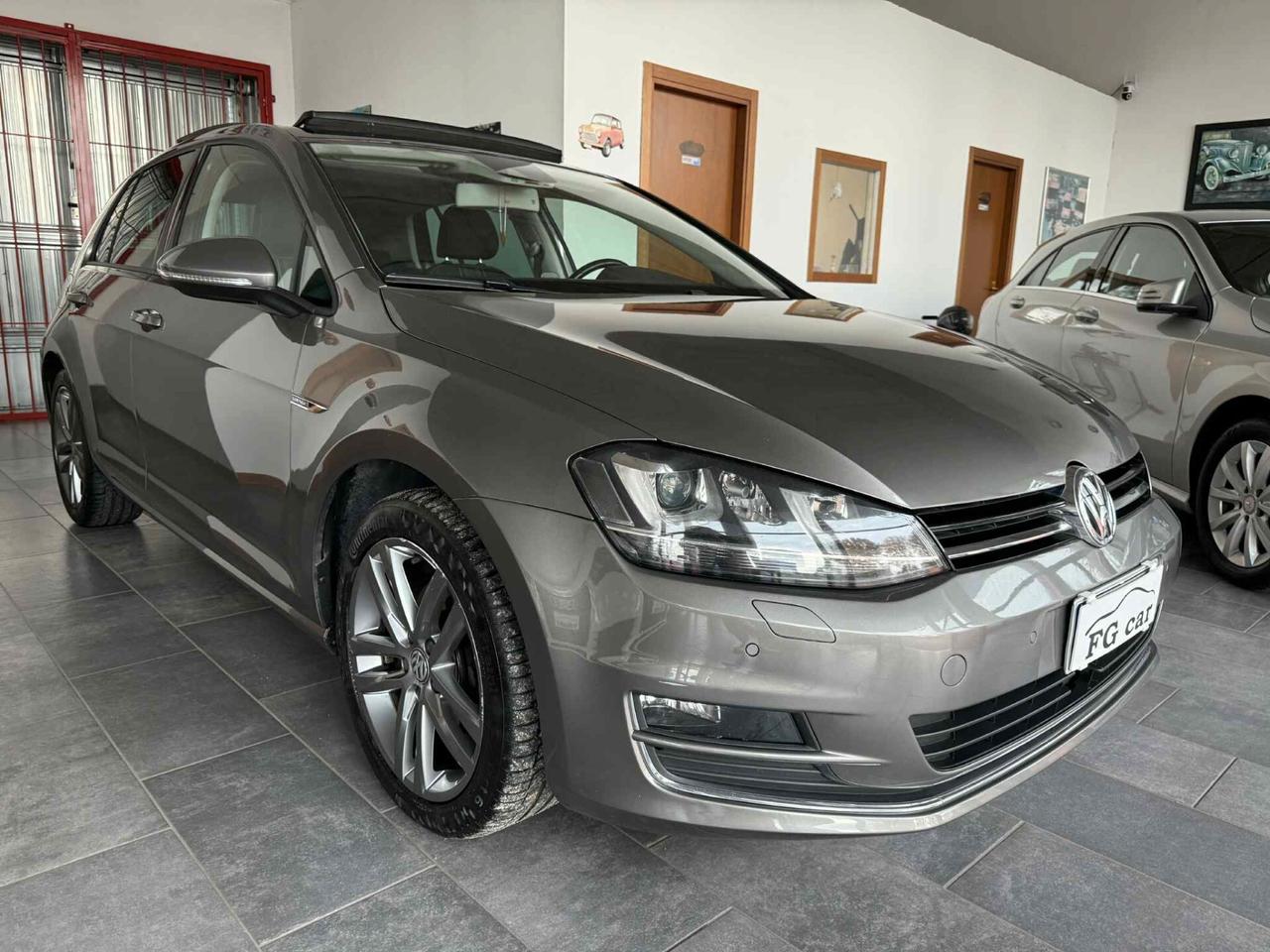 Volkswagen Golf 2.0 TDI DSG 5p. Lounge 150CV TETTO APRIBILE