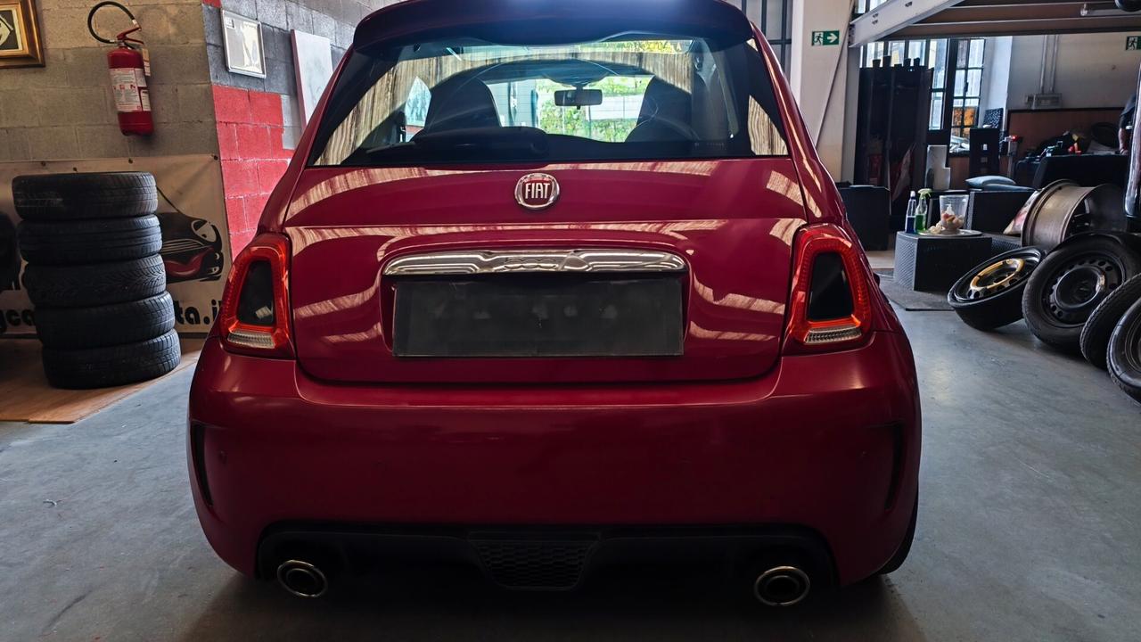 Fiat 500 allestimento Abarth