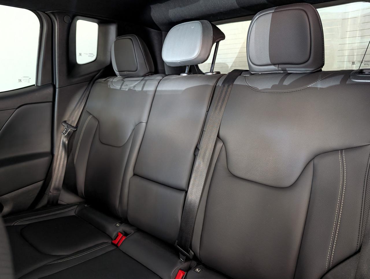 Jeep Renegade 1.3 T4 phev AT6 First Edition Off-road