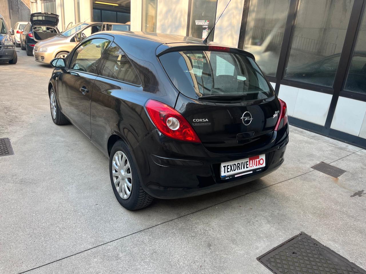 Opel Corsa 1.2 75CV 3 porte GPL-TECH Club