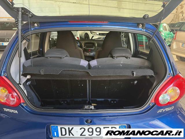 TOYOTA Aygo 1.0 12V VVT-i 5 porte Blue
