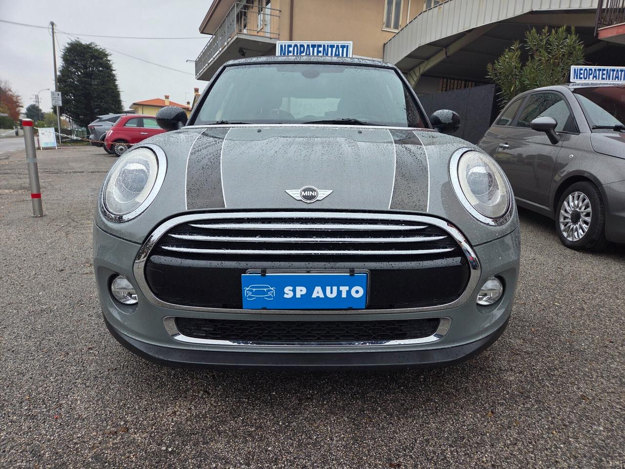 Mini Cooper 5 porte NEOPATENTATI - 2014