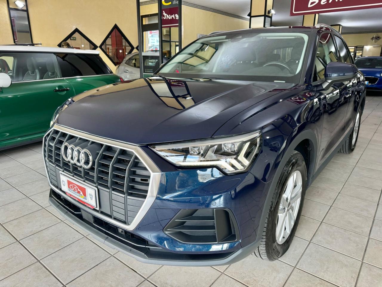 Audi Q3 40 TDI quattro S tronic Business