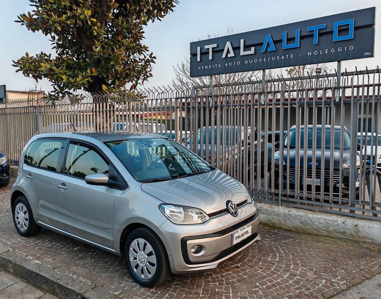 Volkswagen up! 1.0 5p. move