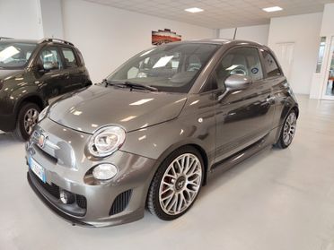 Abarth 500 1.4 Turbo T-Jet Custom