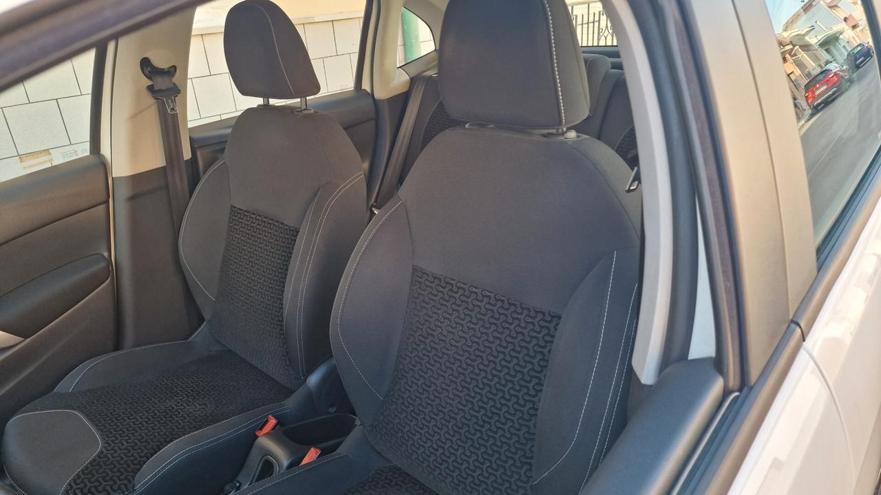 Citroen C3 1.1 benzina ( km 130 mila)