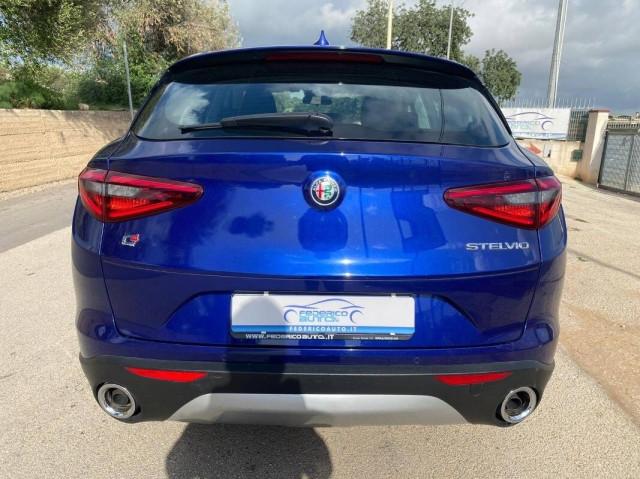 Alfa Romeo Stelvio 2.2 t Business Q4 190cv auto