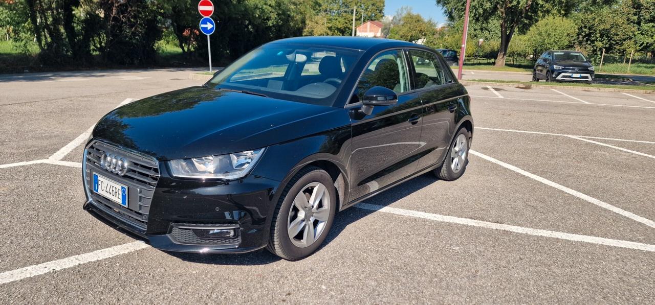 Audi A1 SPB 1.0 TFSI ultra Design