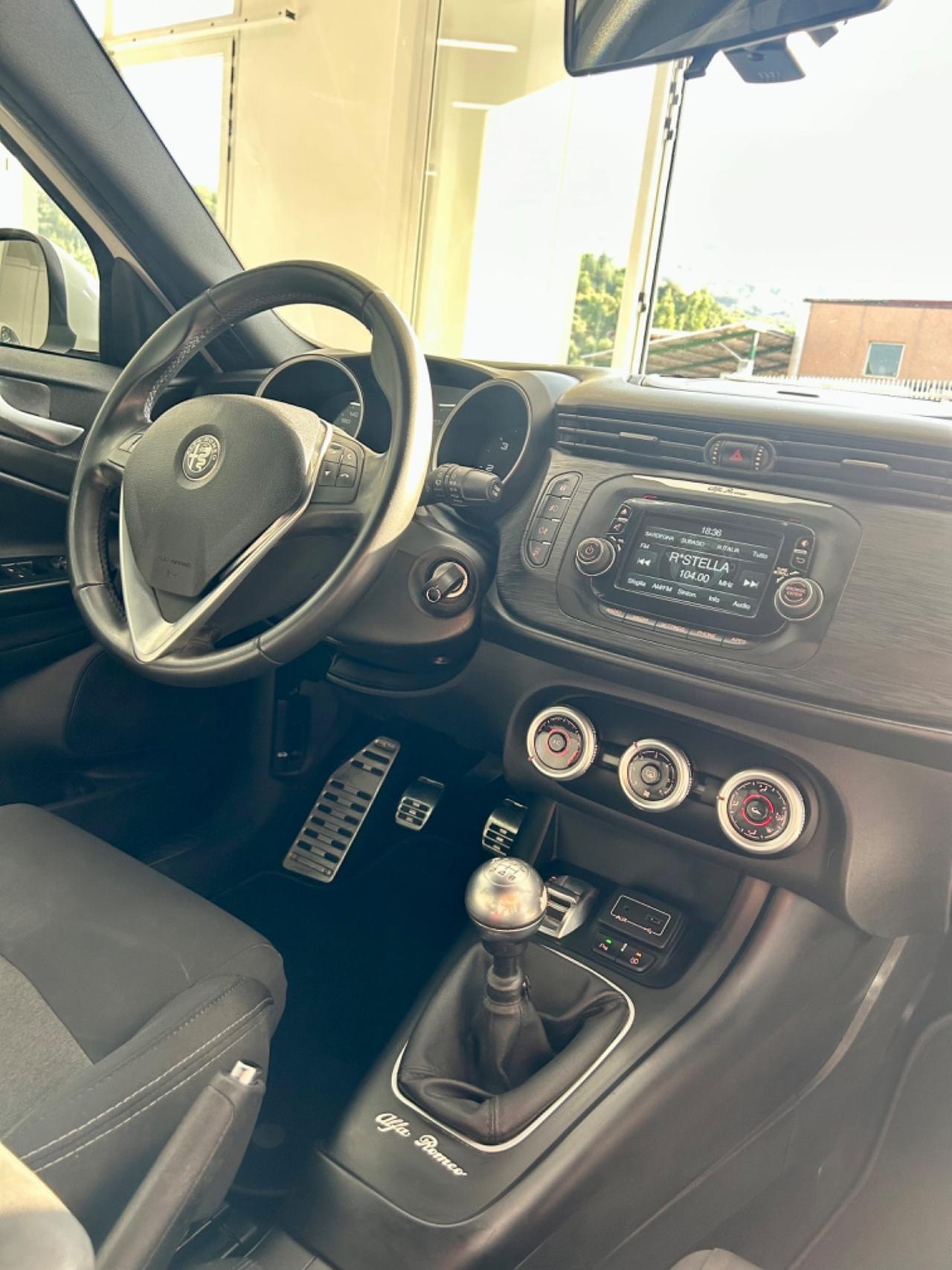 Alfa Romeo Giulietta 1.6 120 Super FINANZIABILE