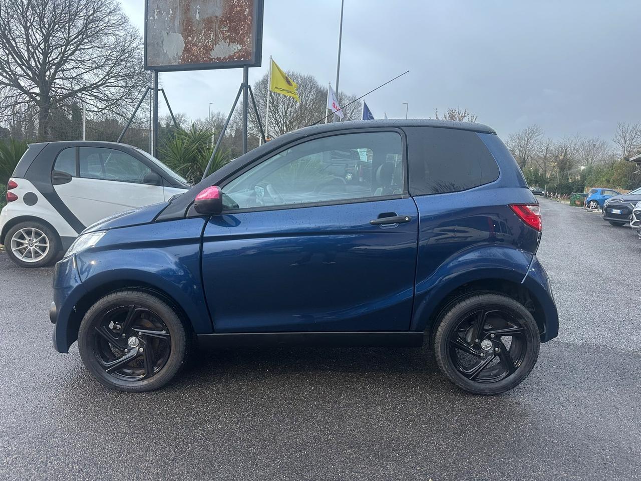 Aixam City Premium Sensation Blue e Pink Permute Rate Garanzia