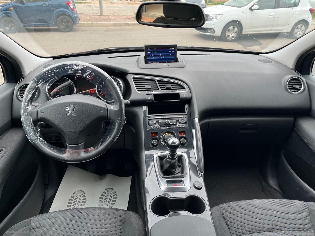PEUGEOT 3008 1.6 HDi 112 CV Business
