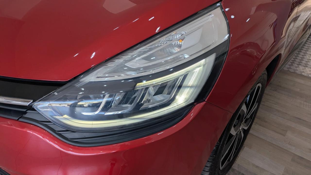 Renault Clio TCe 12V 90 CV GPL 5 porte Moschino Intens