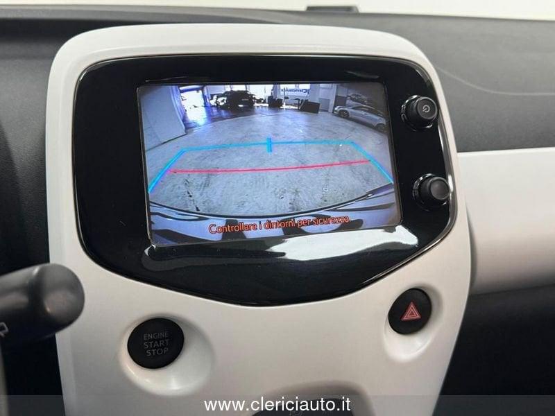 Peugeot 108 PureTech 82 5 porte Allure