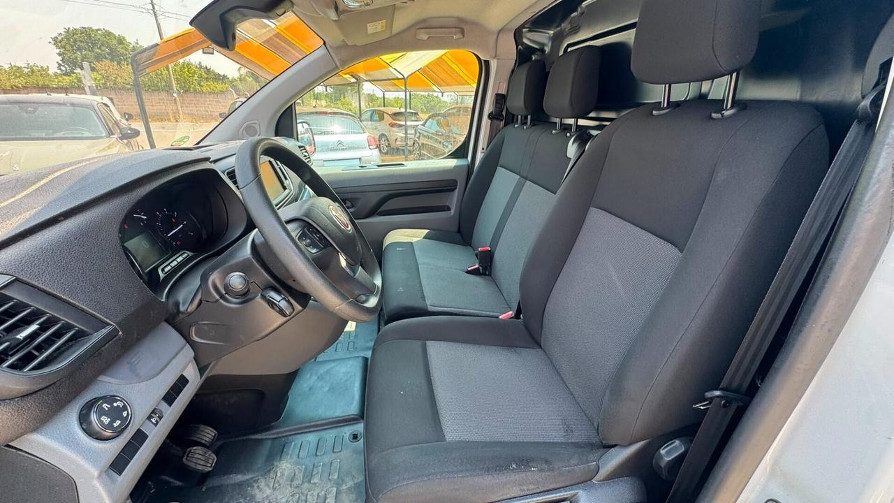 Fiat Scudo 2.0BlHDi 145CV Furgon Lounge navi retro