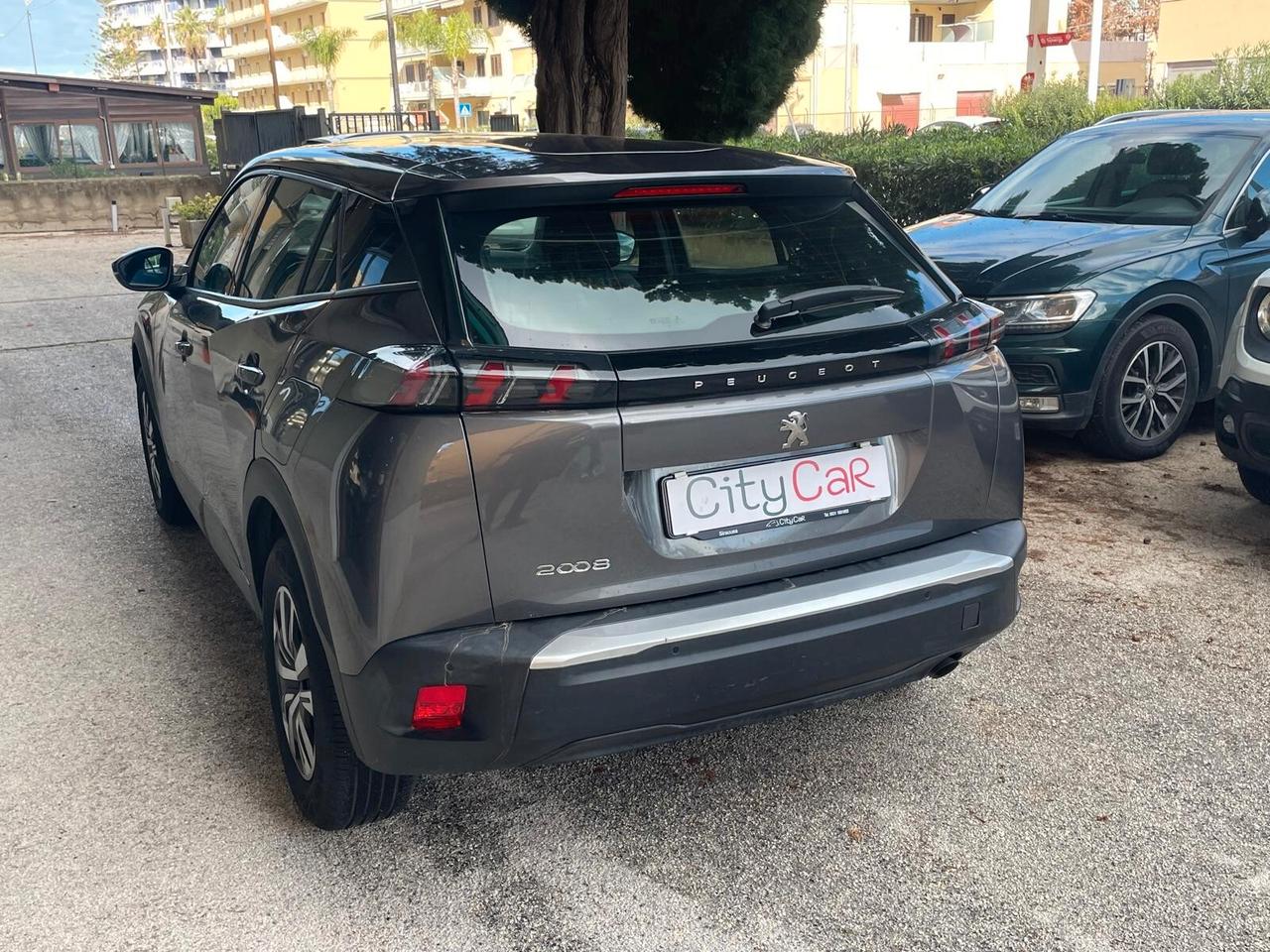 Peugeot 2008 PureTech 100 S&S Allure