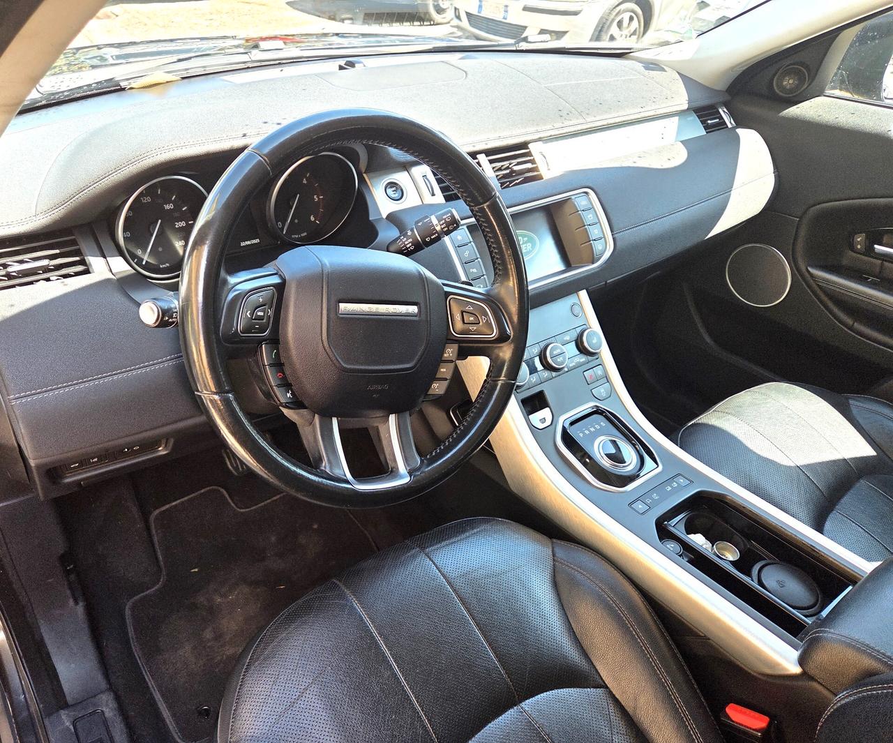 Range Evoque 2.0 TD4 150 CV FULL TAGLIANDATA GARANZIA