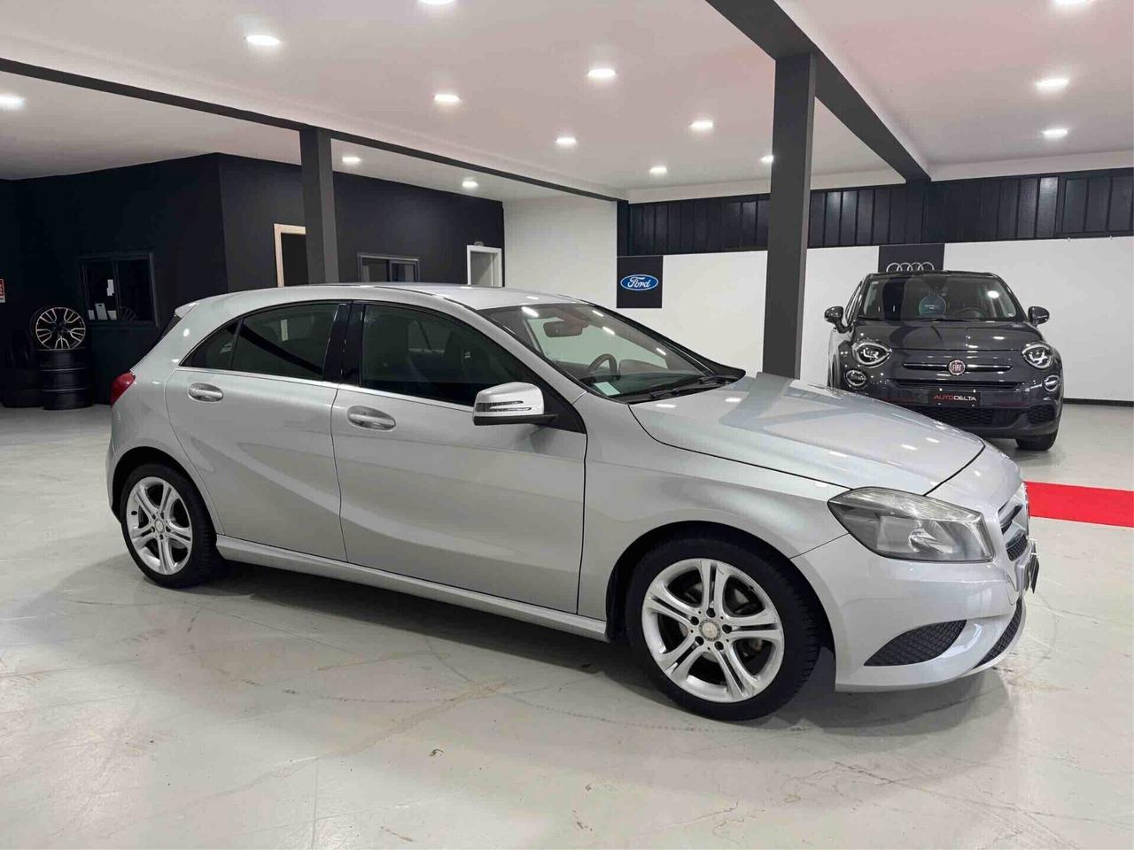 Mercedes-benz A 180 CDI Dark Night Edition