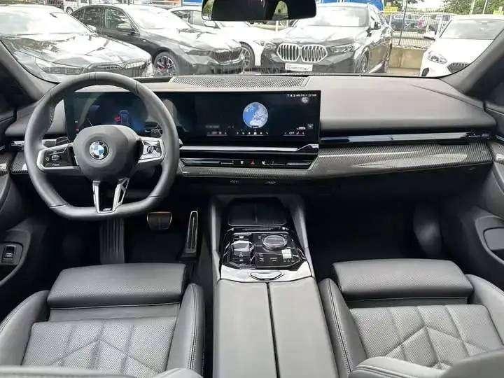 BMW 520 520d 48V xDrive Touring M Sport/Panor/ACC/H-Up/360