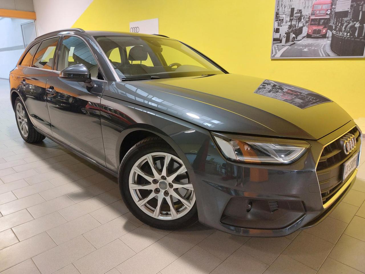 Audi A4 Avant 35 2.0 tdi mhev Business 163cv s-tronic